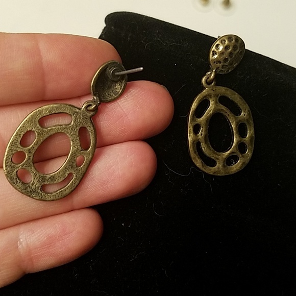 NWOT brass-tone earrings - Picture 2 of 3